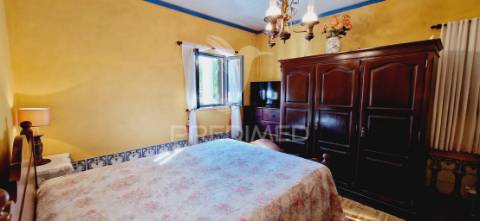 Quinta com moradia t3 em brejos de azeitão