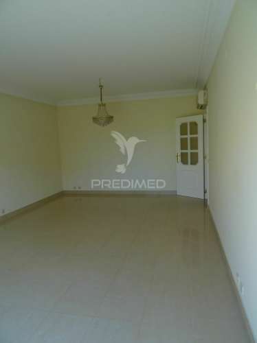 Arrendar excelente t3, c/varandas, s. domingos rana, cascais