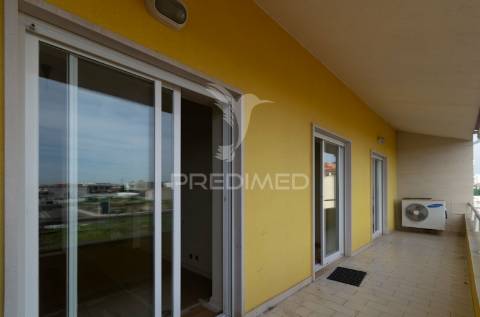 Arrendar excelente t3, c/varandas, s. domingos rana, cascais