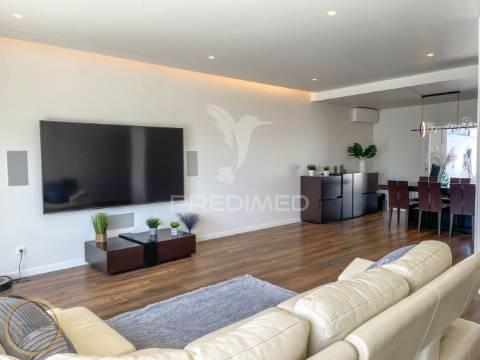 Moradia isolada t4 granjas novas