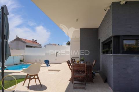 Moradia isolada t4 granjas novas