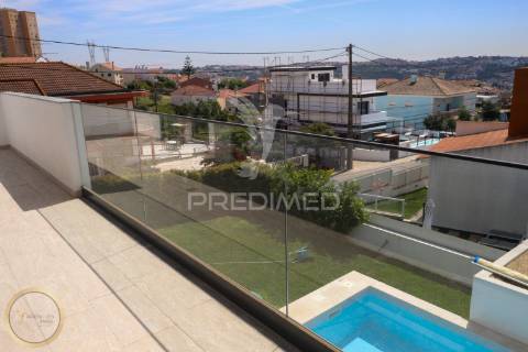 Moradia isolada t4 granjas novas
