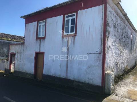 Moradia t3 no raminho