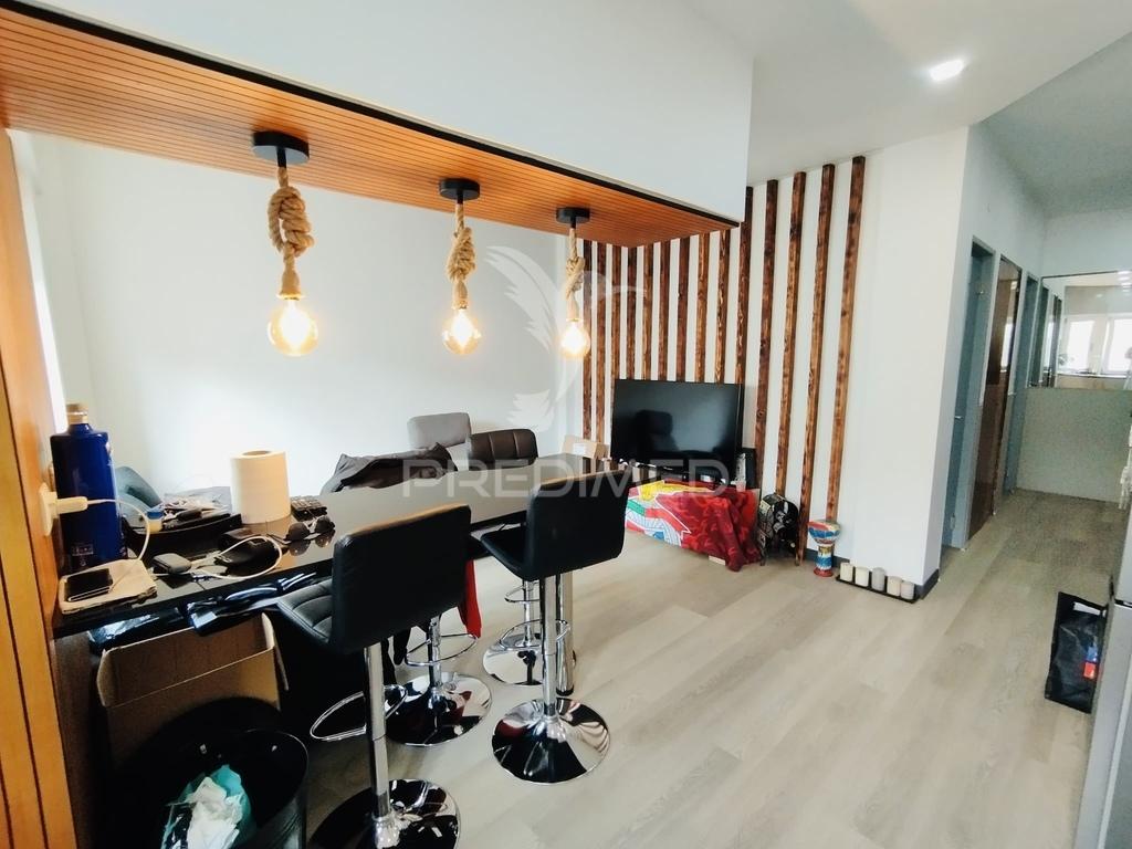 Apartamento totalmente remodelado
