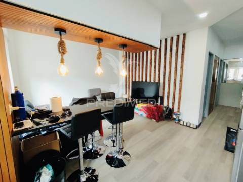 Apartamento totalmente remodelado