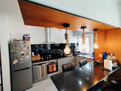 Apartamento totalmente remodelado
