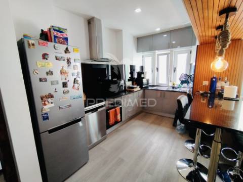 Apartamento totalmente remodelado