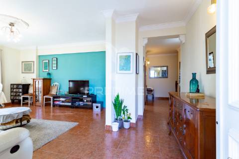Vende, moradia t3 garagem e sótão – pinhal de frades