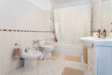 Apartamento t2 vale do cobro
