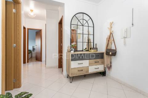 Apartamento t2 vale do cobro