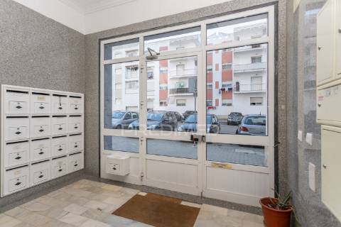 Apartamento t2 vale do cobro