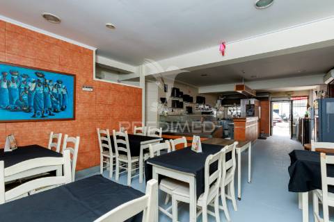 Restaurante trespasse -pct. almeida garret 7- equipado  10.000 € - miratejo - corroios
