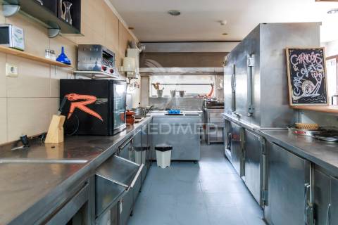 Restaurante trespasse -pct. almeida garret 7- equipado  10.000 € - miratejo - corroios