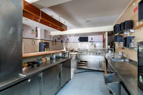 Restaurante trespasse -pct. almeida garret 7- equipado  10.000 € - miratejo - corroios