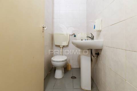 Restaurante trespasse -pct. almeida garret 7- equipado  10.000 € - miratejo - corroios
