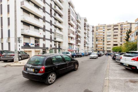 Restaurante trespasse -pct. almeida garret 7- equipado  10.000 € - miratejo - corroios