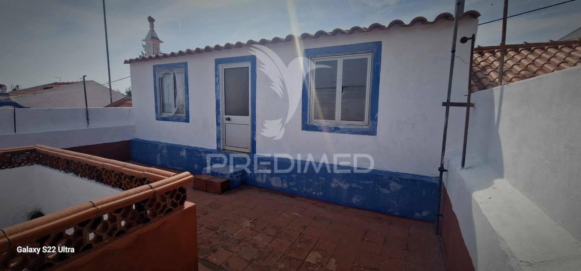 Moradia t 2 - pronta a habitar