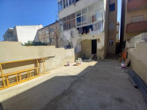 T1 remodelado na baixa da banheira