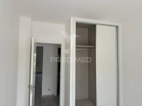 Apartamento duplex novo