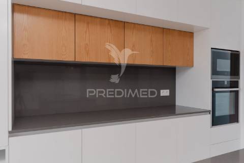 Moradia t3 moderna com acabamentos de luxo – pronta a habitar