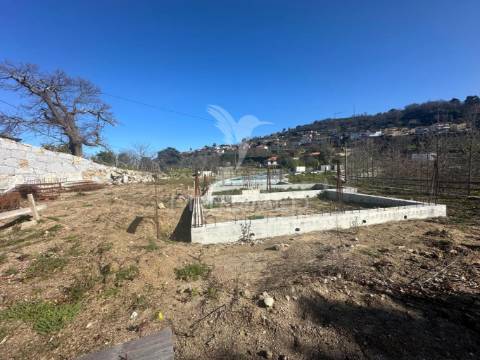 Terreno com projeto