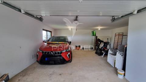 Vende-se moradia t3 em s. cosme, gondomar