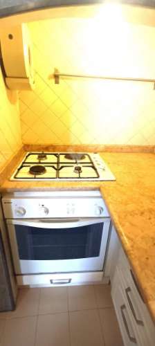 Apartamento t1 na travessa do olival, à lapa