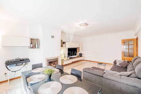 Apartamento t2 | são marcos | boas áreas