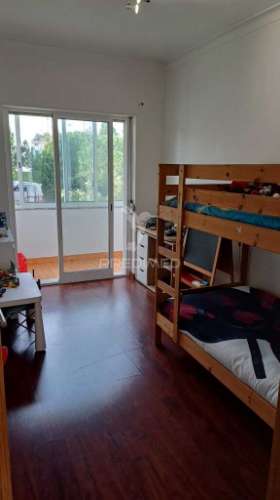 Excelente apartamento t3 em  feijó, almada