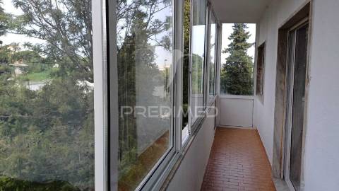 Excelente apartamento t3 em  feijó, almada