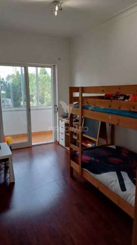 Excelente apartamento t3 em  feijó, almada