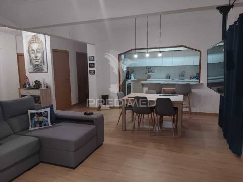 Excelente apartamento t3 em  feijó, almada