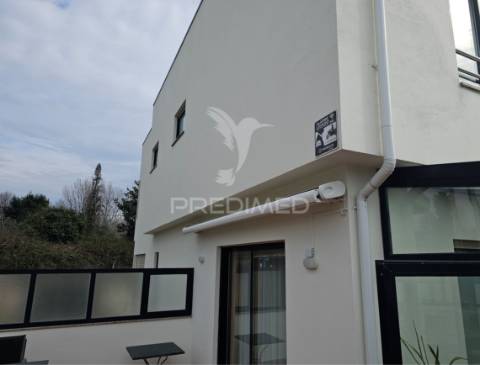Moradia t4 + 2 pronta a habitar!
