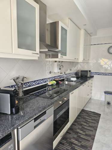 Apartamento t2+1 povoa de santa iria zona nobre