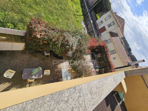 Moradia t4 em lavra