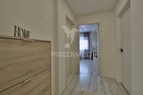 Requintado apartamento t2 totalmente remodelado