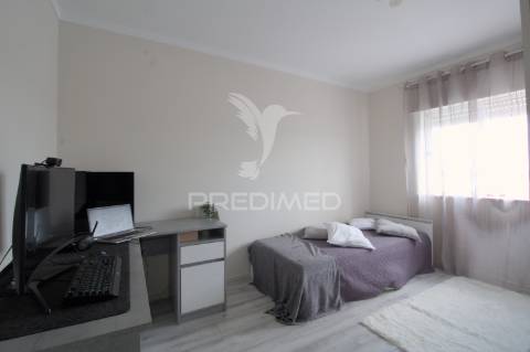 Requintado apartamento t2 totalmente remodelado