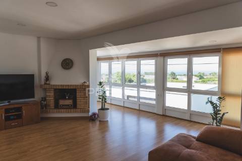 Moradia t 6 semi nova 521 m 2 - vista deslumbrante  de mar