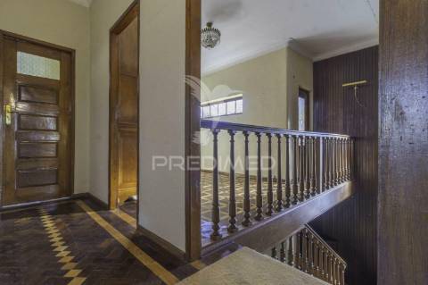Moradia t4 independente