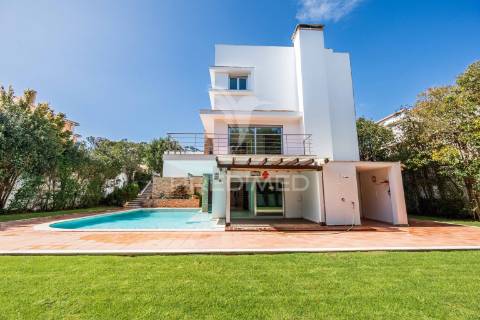 Moradia t4 beloura