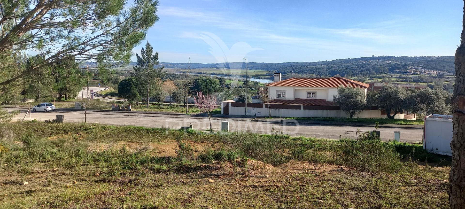Lote de moradia