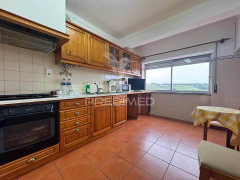 Apartamento t2 - samarra, abrantes