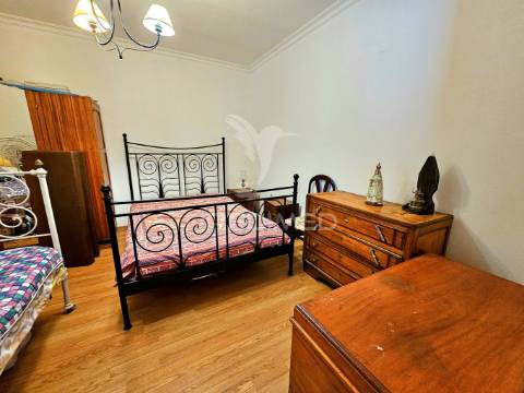 Moradia t3 com quintal em castro verde