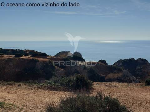 Entre o céu a terra e o mar 300m2 sua moradia de luxo, lagos