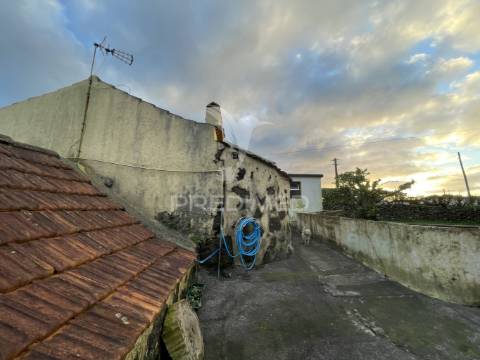 Moradia t2  zona do cruzal