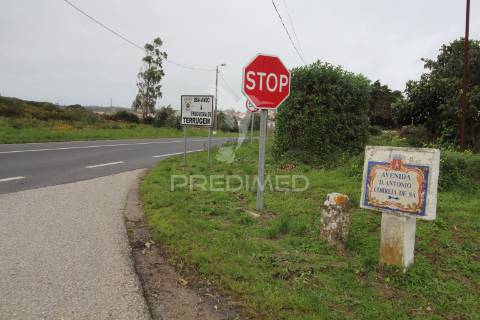 Grande terreno em ral2, para atividades económicas sintra