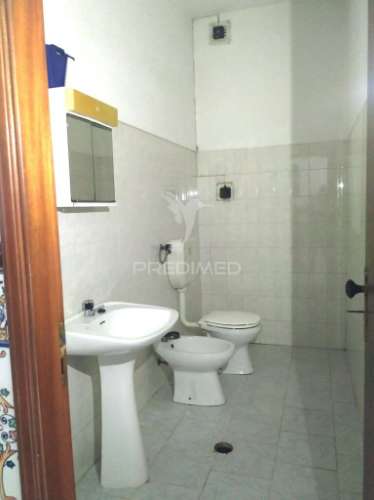 Espaço comercial no entroncamento