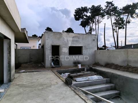 Moradia isolada t5, c/piscina e garagem, galeotas - azeitão