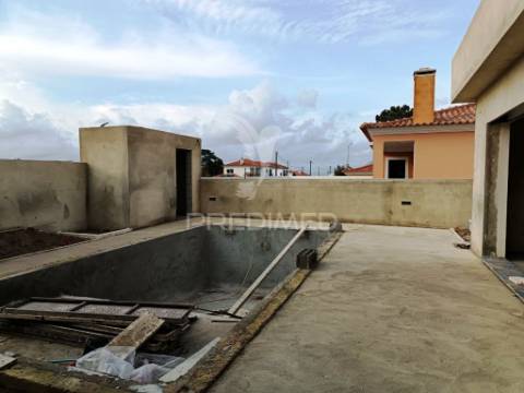 Moradia isolada t5, c/piscina e garagem, galeotas - azeitão