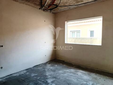 Moradia isolada t5, c/piscina e garagem, galeotas - azeitão